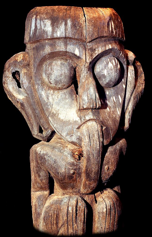 DAYAK STATUE BAHAU TRIBAL ART DAVID HOWARD DAYAK STATUE BAHAU TRIBAL ART